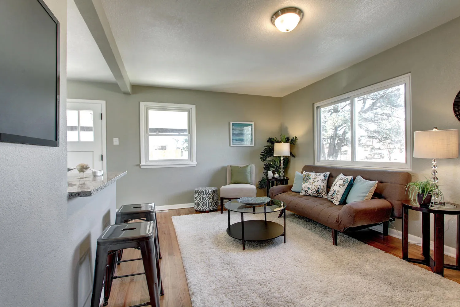 1830 S Zuni St Denver CO 80223 large 004 008 HotShotPros 121E 1500x1000 72dpi